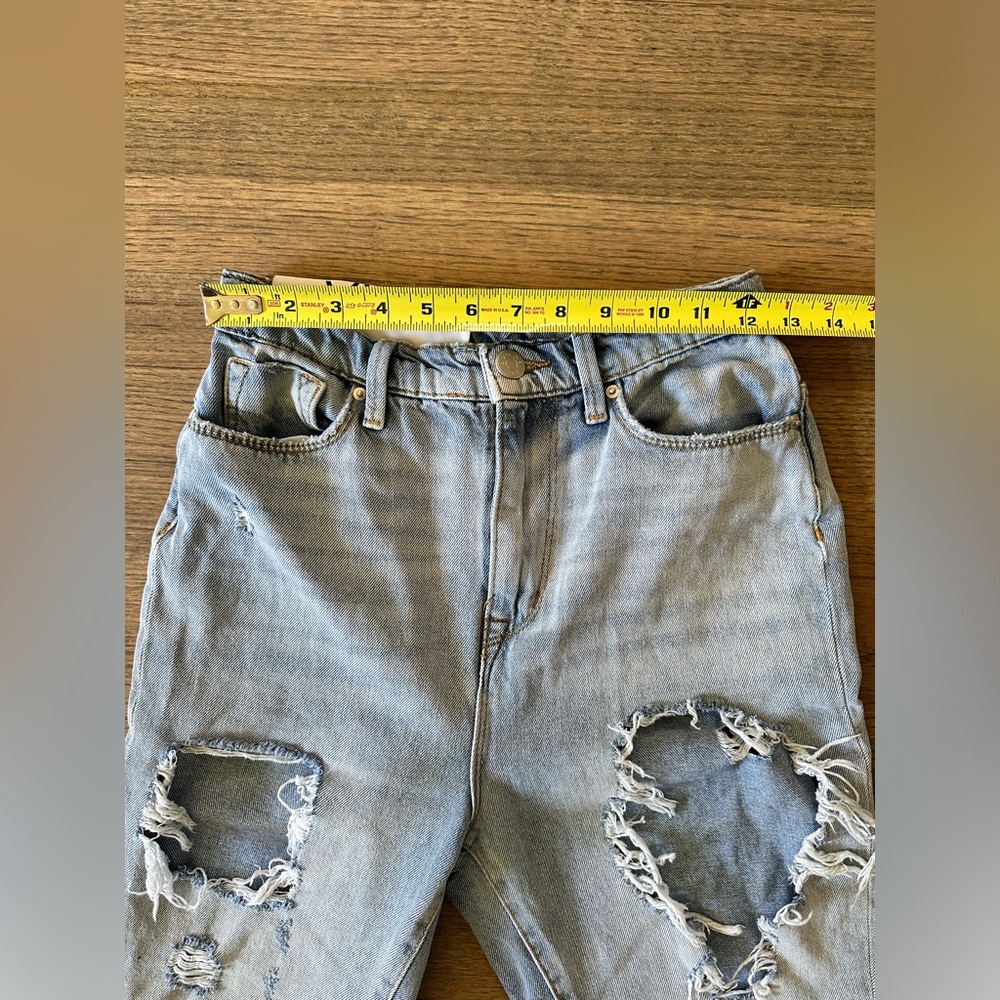 NEW Urban Outfitters BDG Mom High Rise Jeans-Size 25 - Picture 9 of 10